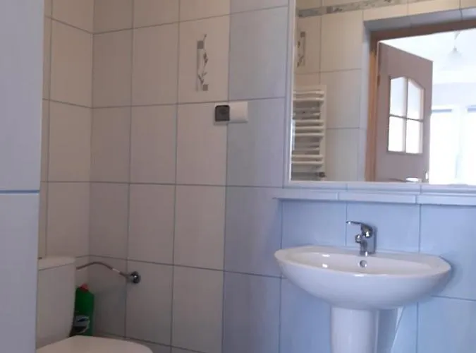 Bursztynowa 民宿 *